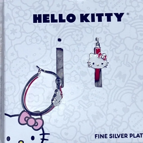 Hello Kitty Silver Plated earrings - Picture 9 of 10